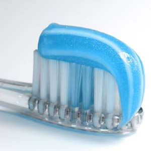 los angeles dentists recommends toothpaste